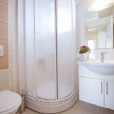 Infinity Ege 4 Apartment
